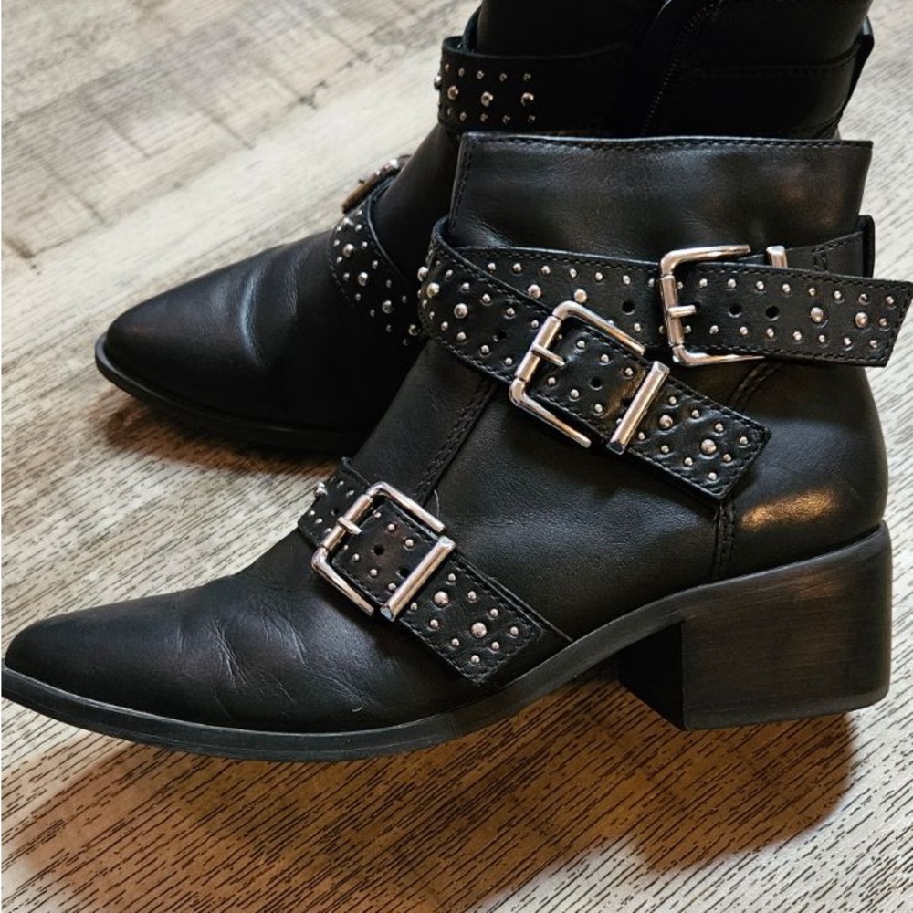 Steve Madden Studded Booties